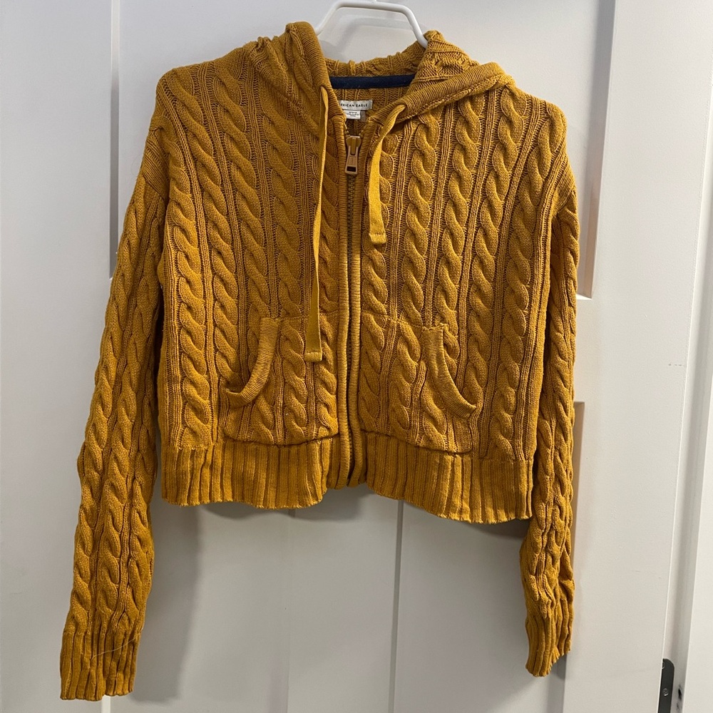 Hooded Yellow American Eagle Crop Knit